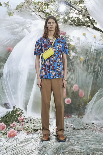 Look 27